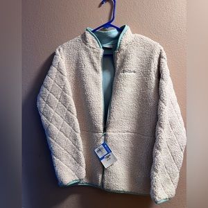 Women’s fuzzy Columbia Jacket size LG